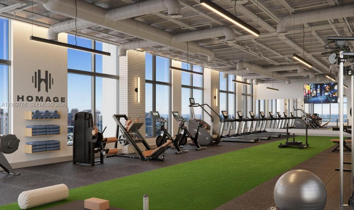 501 NE 1st St #1006 Miami Beach, FL 33132