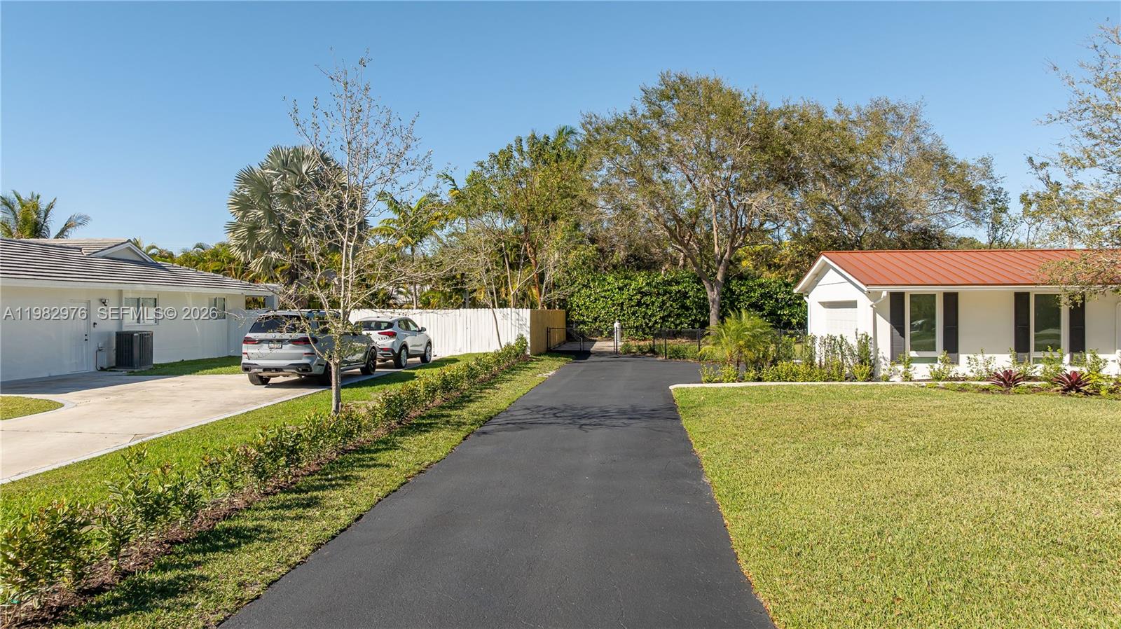 6975 SW 149th Ter Palmetto Bay, FL 33158