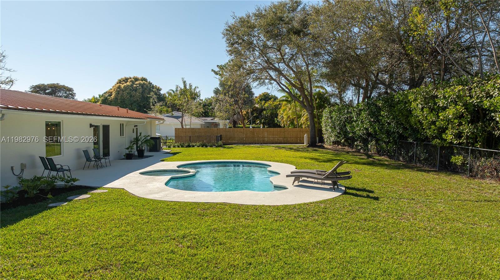 6975 SW 149th Ter Palmetto Bay, FL 33158