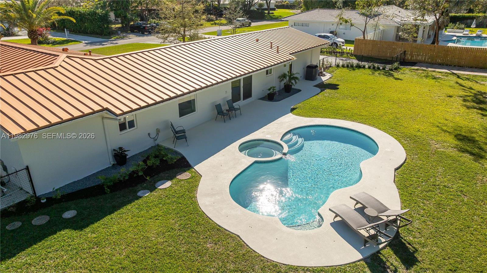 6975 SW 149th Ter Palmetto Bay, FL 33158