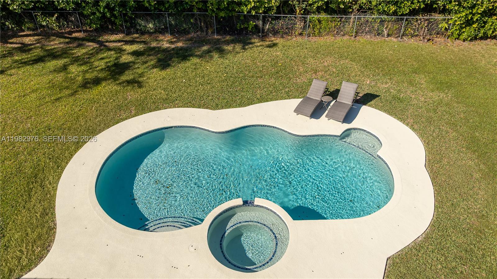 6975 SW 149th Ter Palmetto Bay, FL 33158