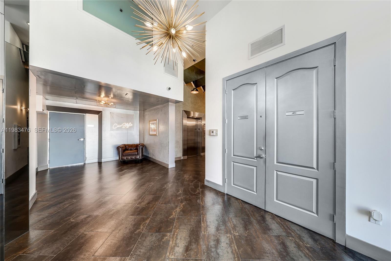 3250 Grand Ave #303 Miami, FL 33133