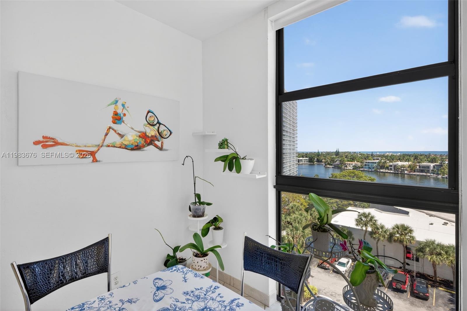 image Hamptons West19