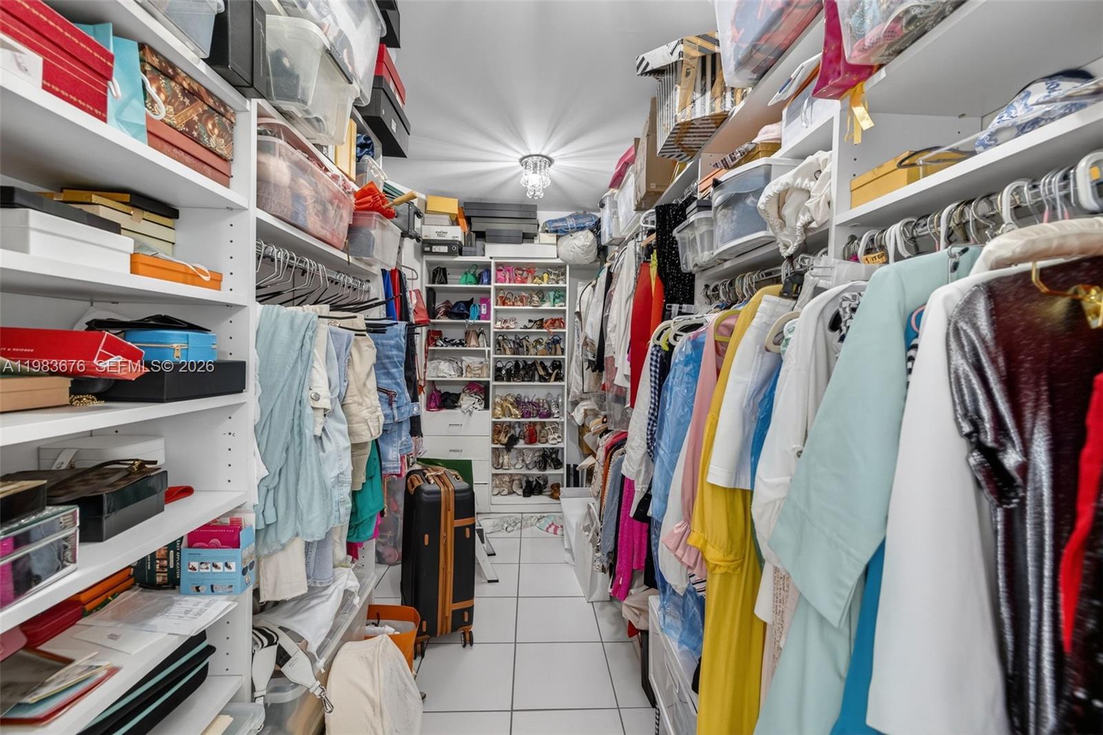 image Hamptons West35