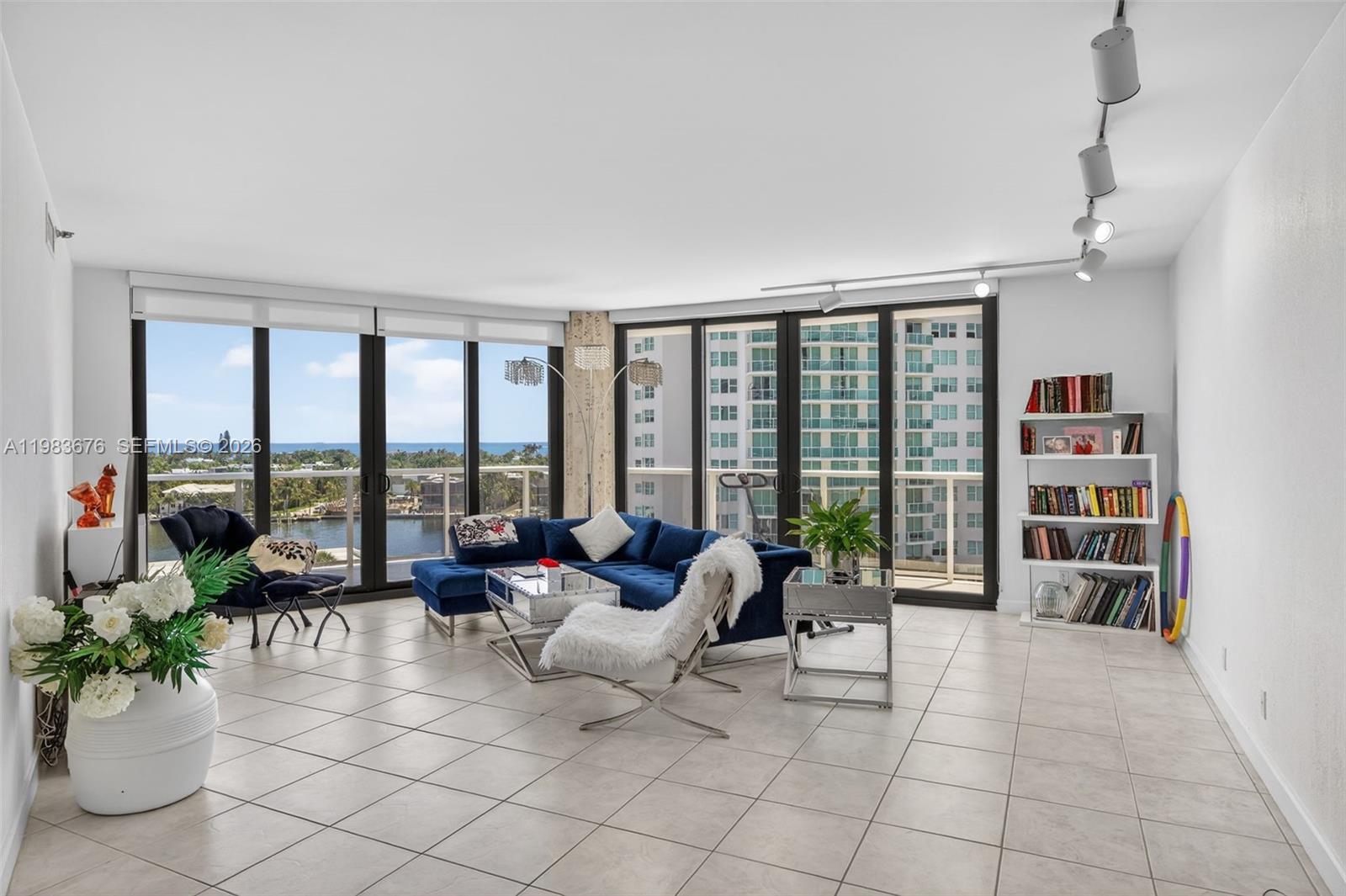 image Hamptons West3