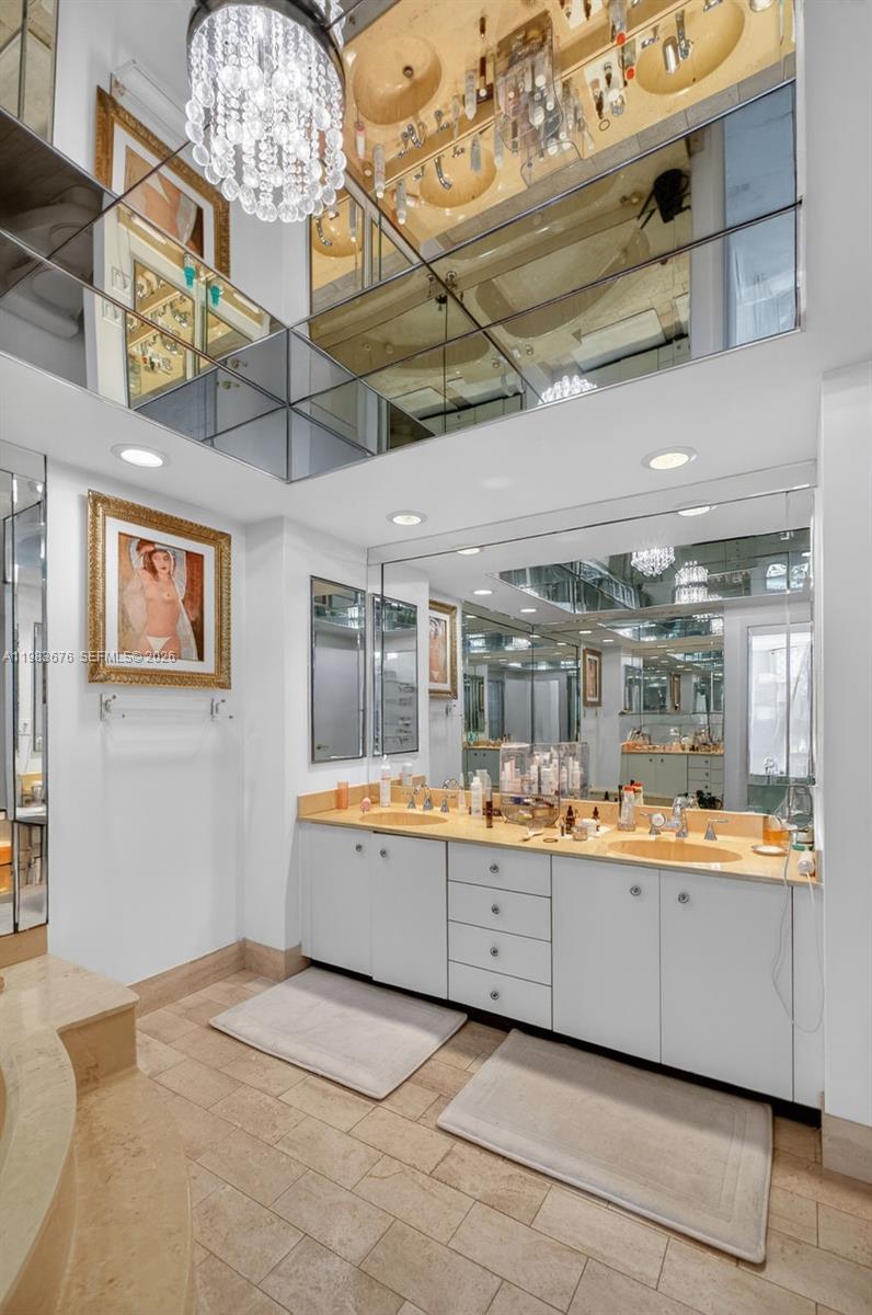 image Hamptons West40