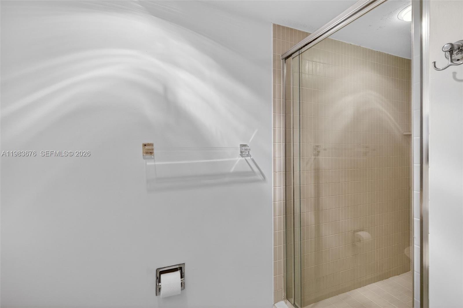 image Hamptons West49