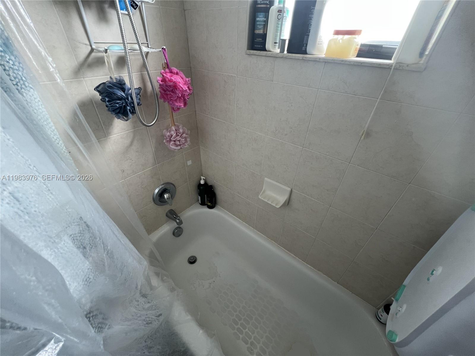 195 NE 36th Ter Homestead, FL 33033