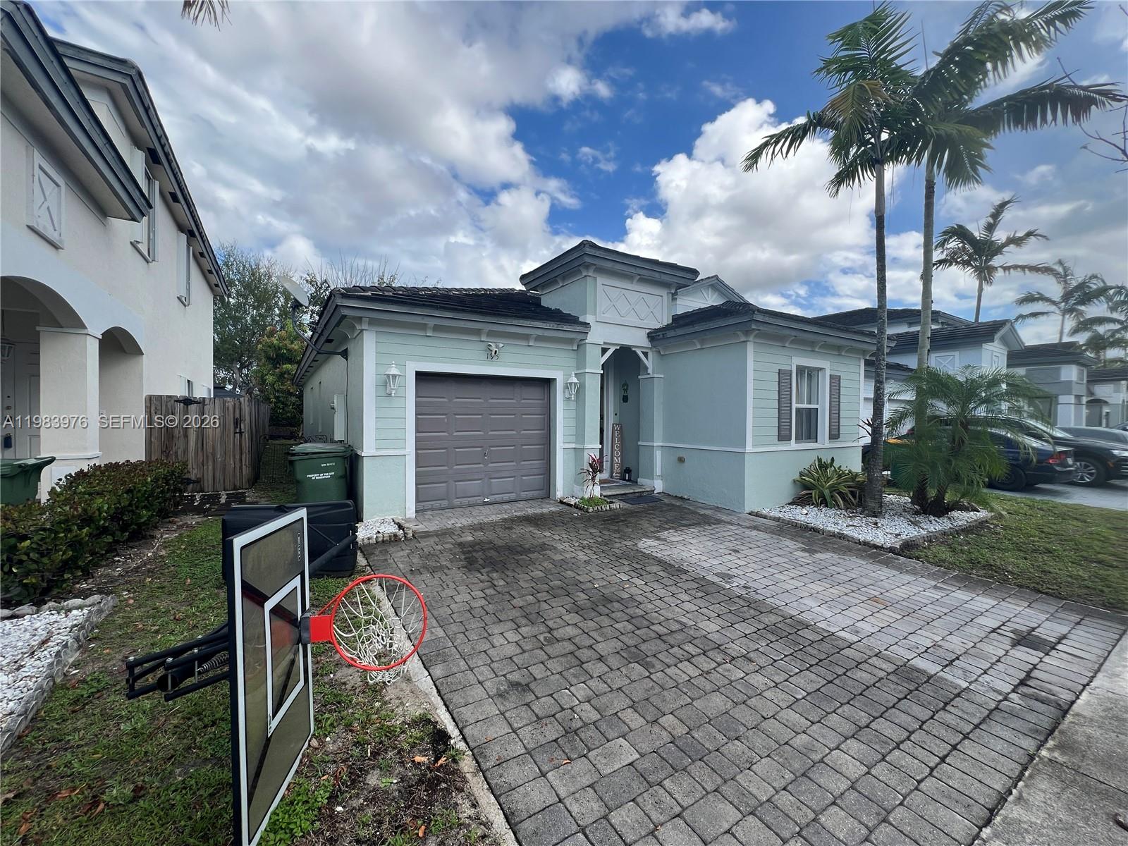 195 NE 36th Ter Homestead, FL 33033