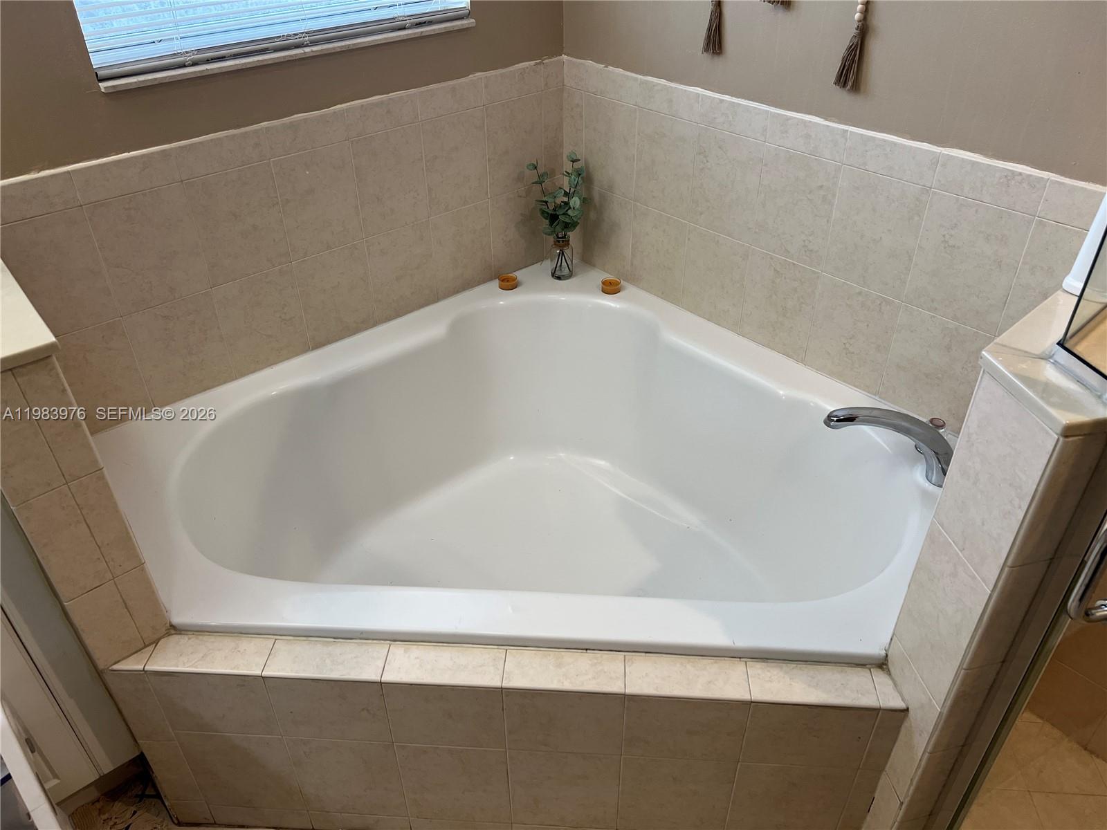 195 NE 36th Ter Homestead, FL 33033