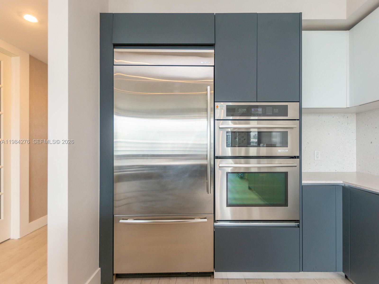 1300 Brickell Bay Dr #3804 Miami, FL 33131