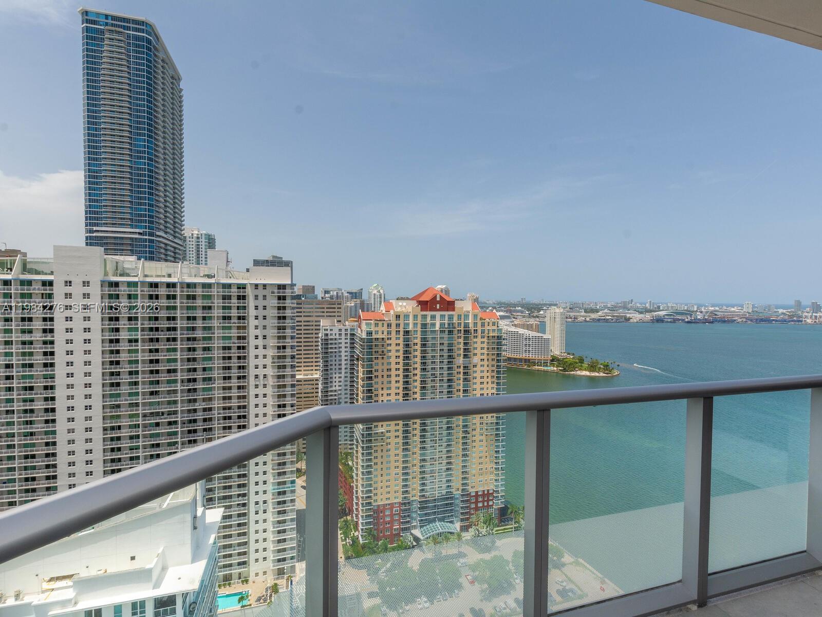 1300 Brickell Bay Dr #3804 Miami, FL 33131
