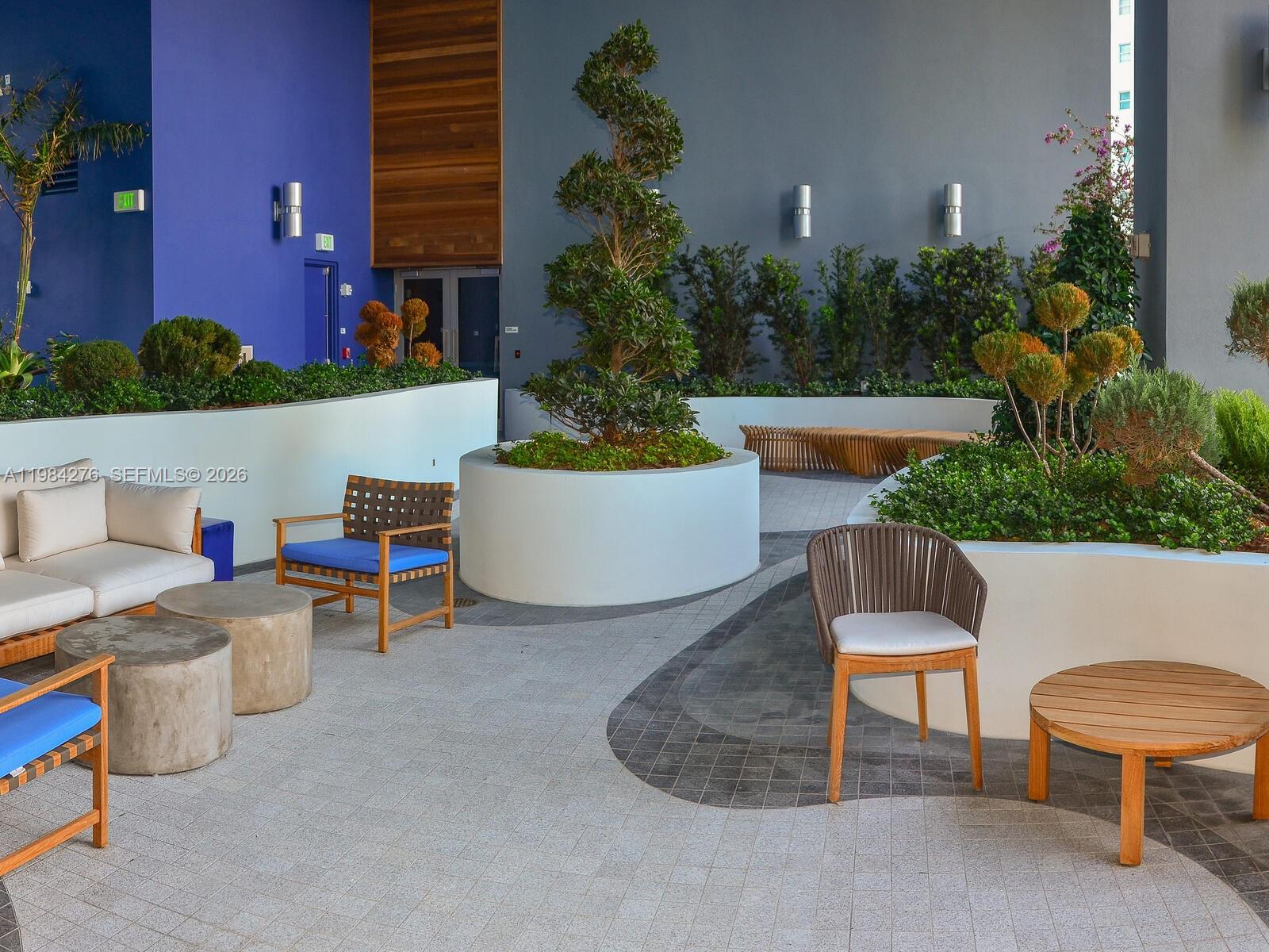 1300 Brickell Bay Dr #3804 Miami, FL 33131