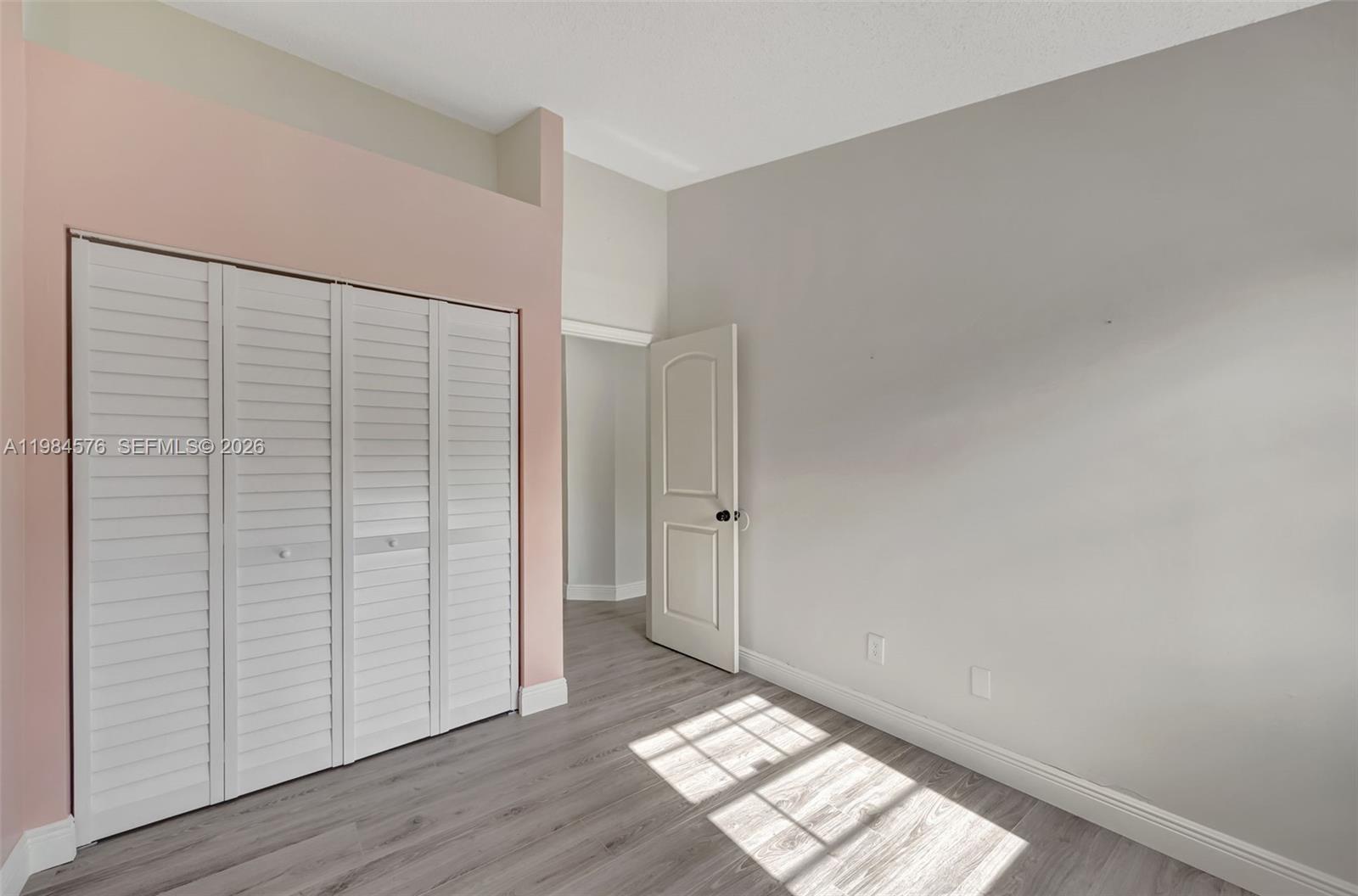 15224 SW 111th St Miami, FL 33196