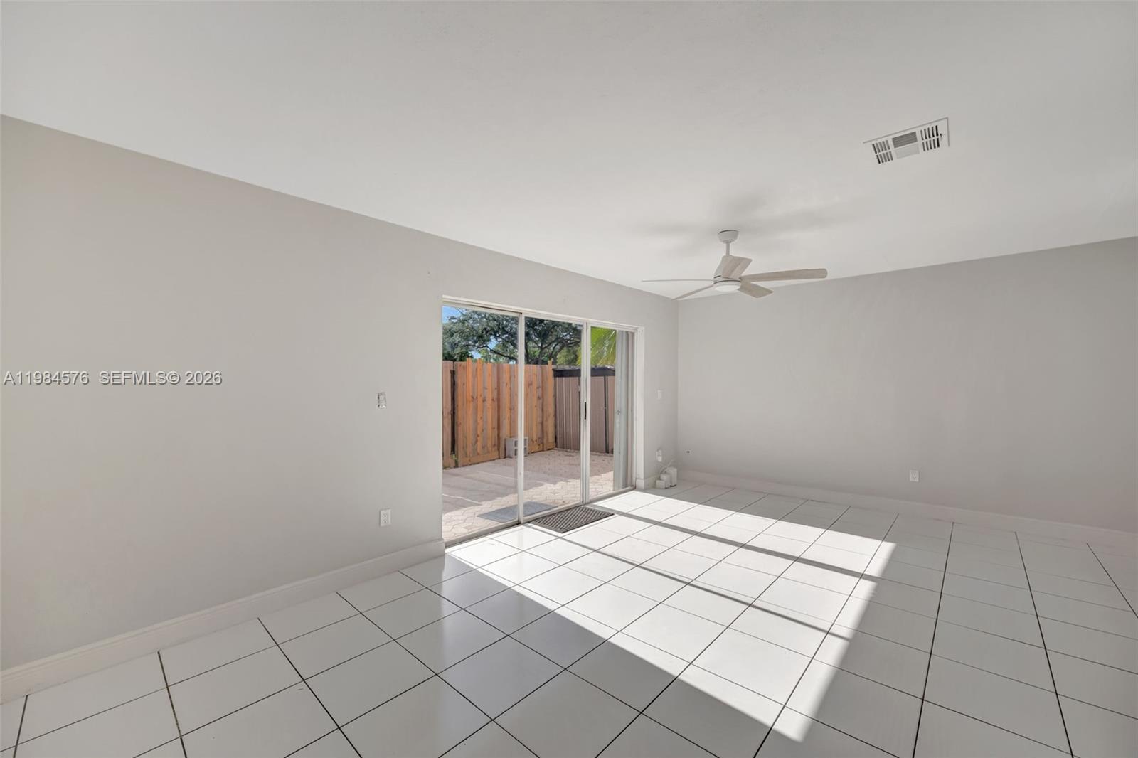 15224 SW 111th St Miami, FL 33196