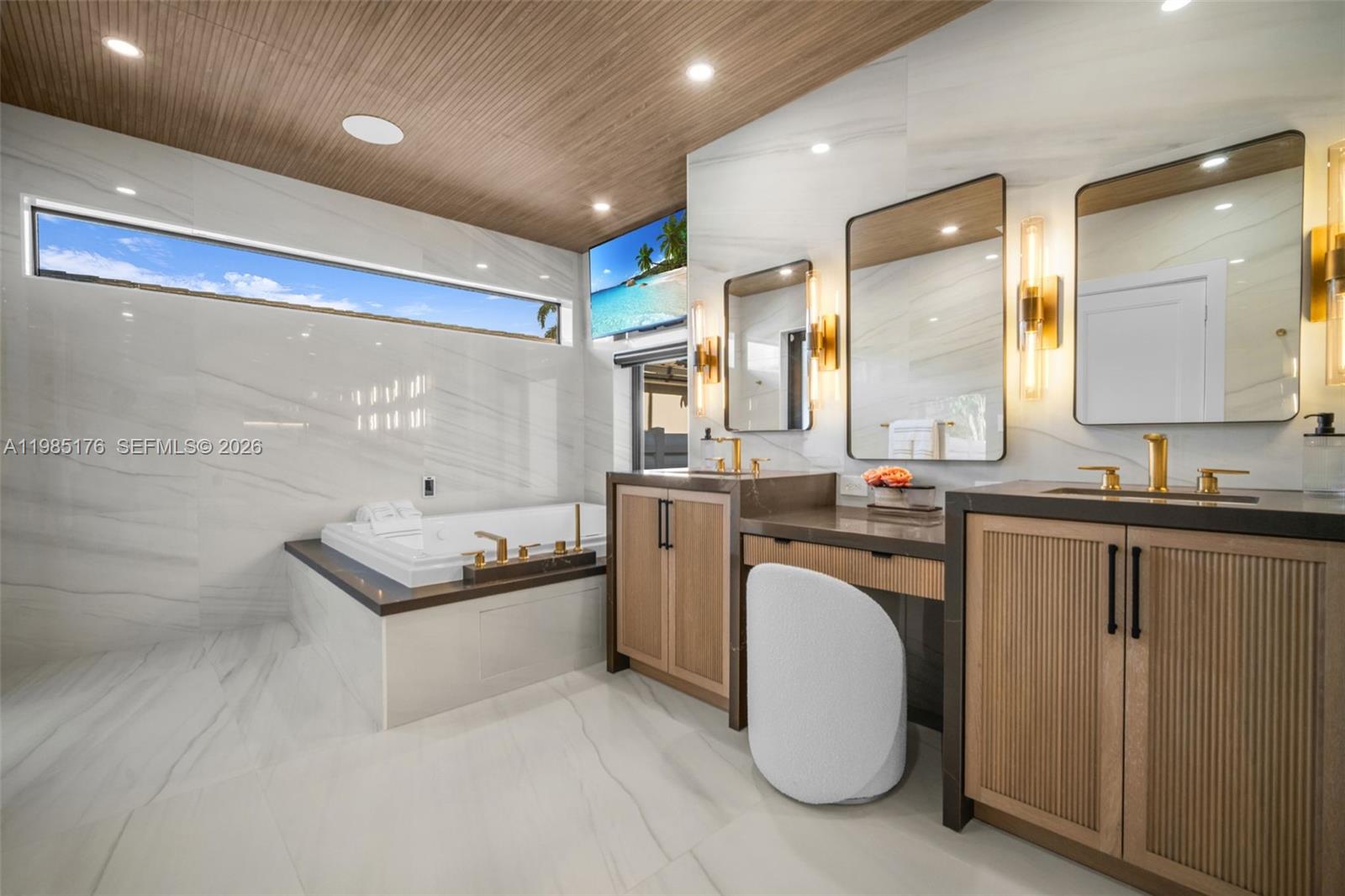 4430 Casper Ct Hollywood, FL 33021