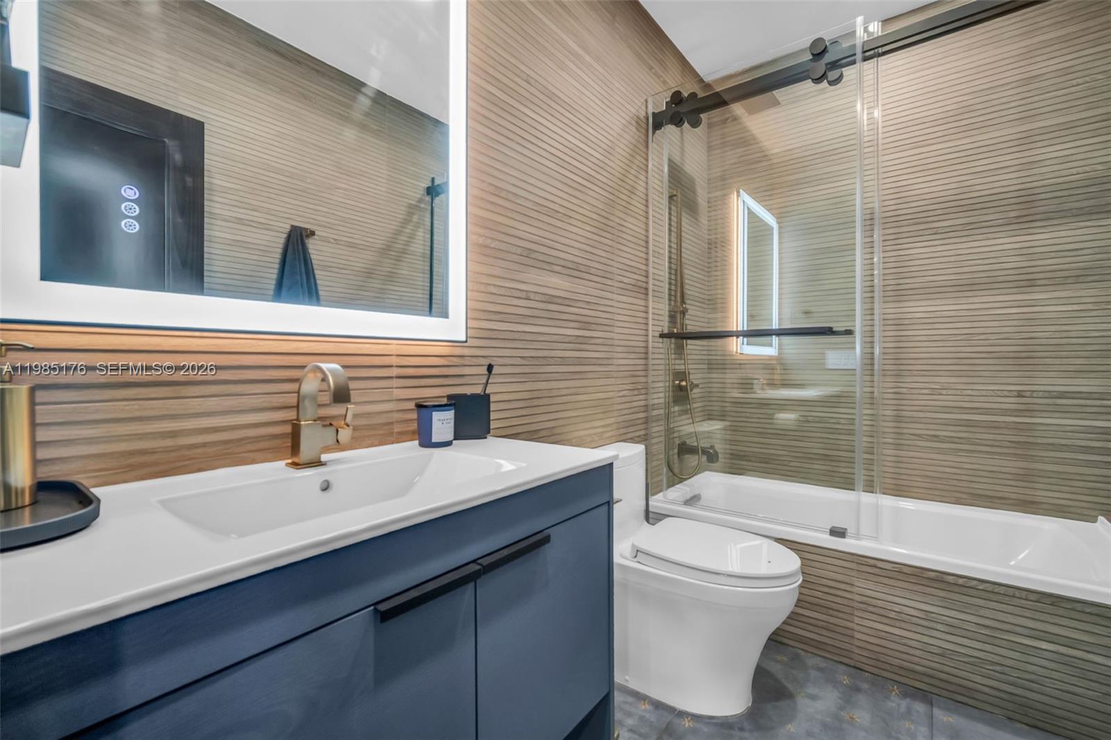 4430 Casper Ct Hollywood, FL 33021