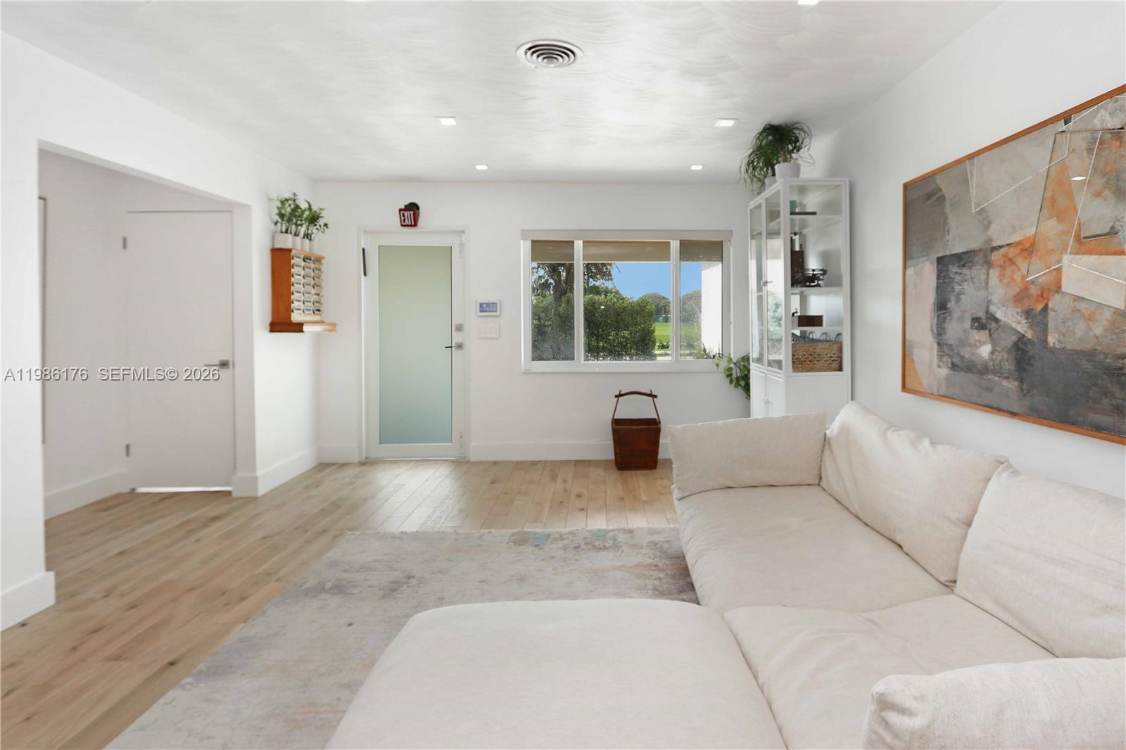 1523 Johnson St Hollywood, FL 33020