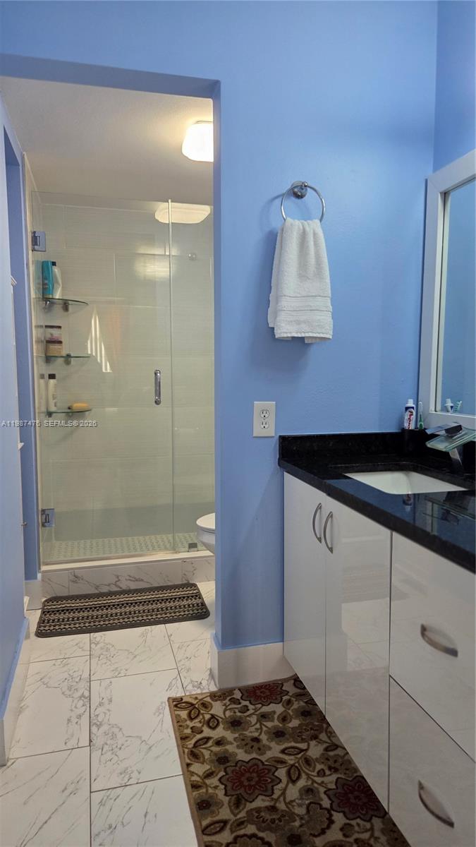 9400 Lime Bay Blvd #315 Tamarac, FL 33321