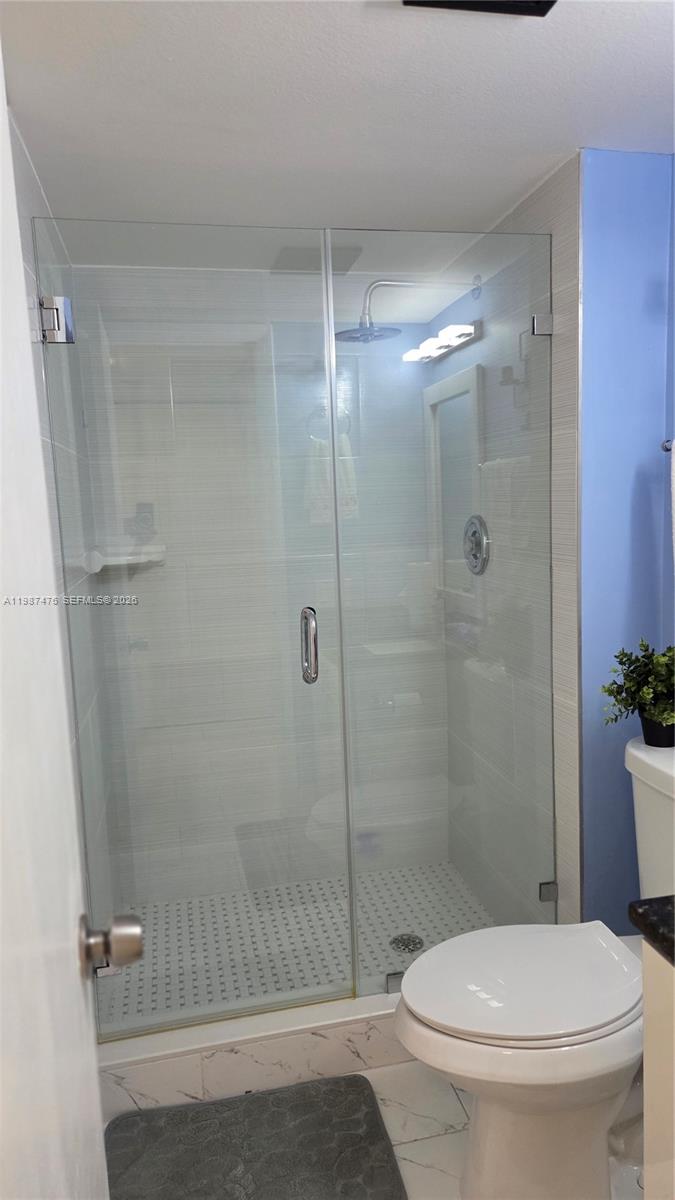 9400 Lime Bay Blvd #315 Tamarac, FL 33321