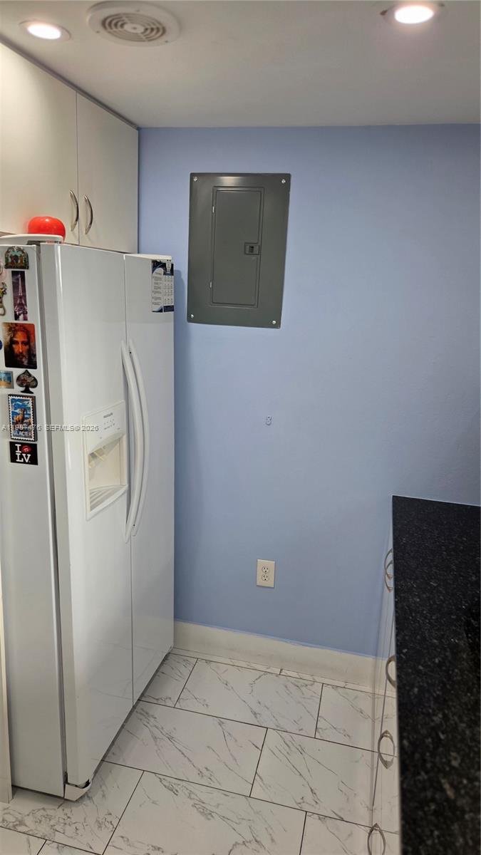 9400 Lime Bay Blvd #315 Tamarac, FL 33321