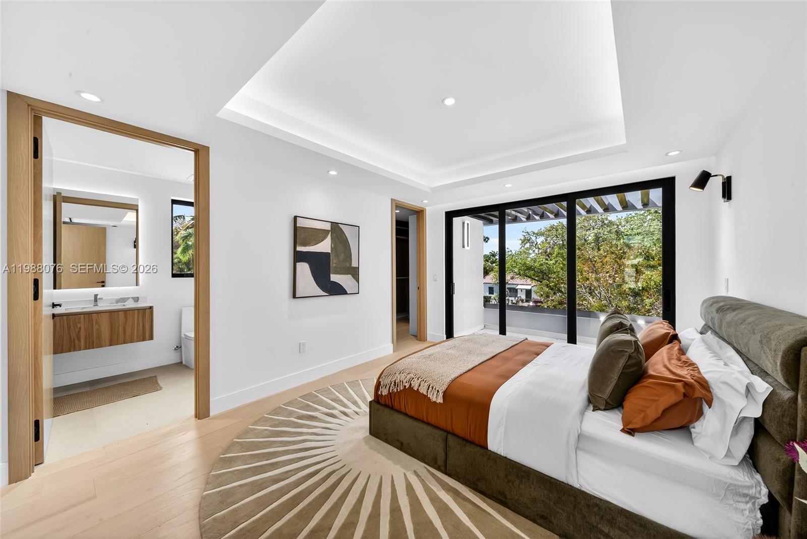 609 SW 24th Rd Miami, FL 33129