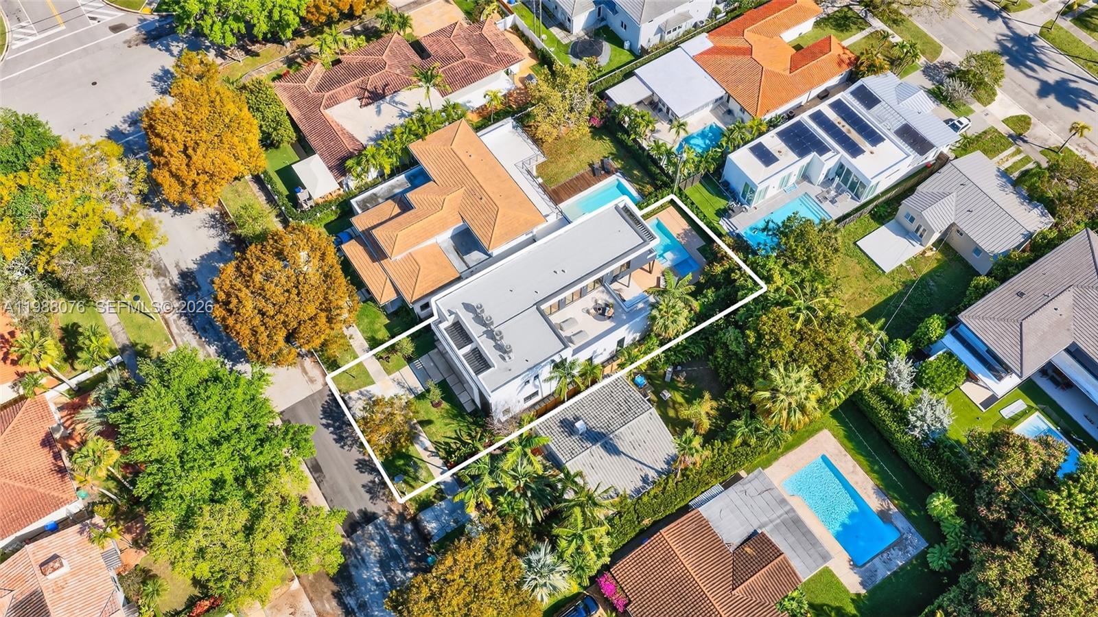 609 SW 24th Rd Miami, FL 33129