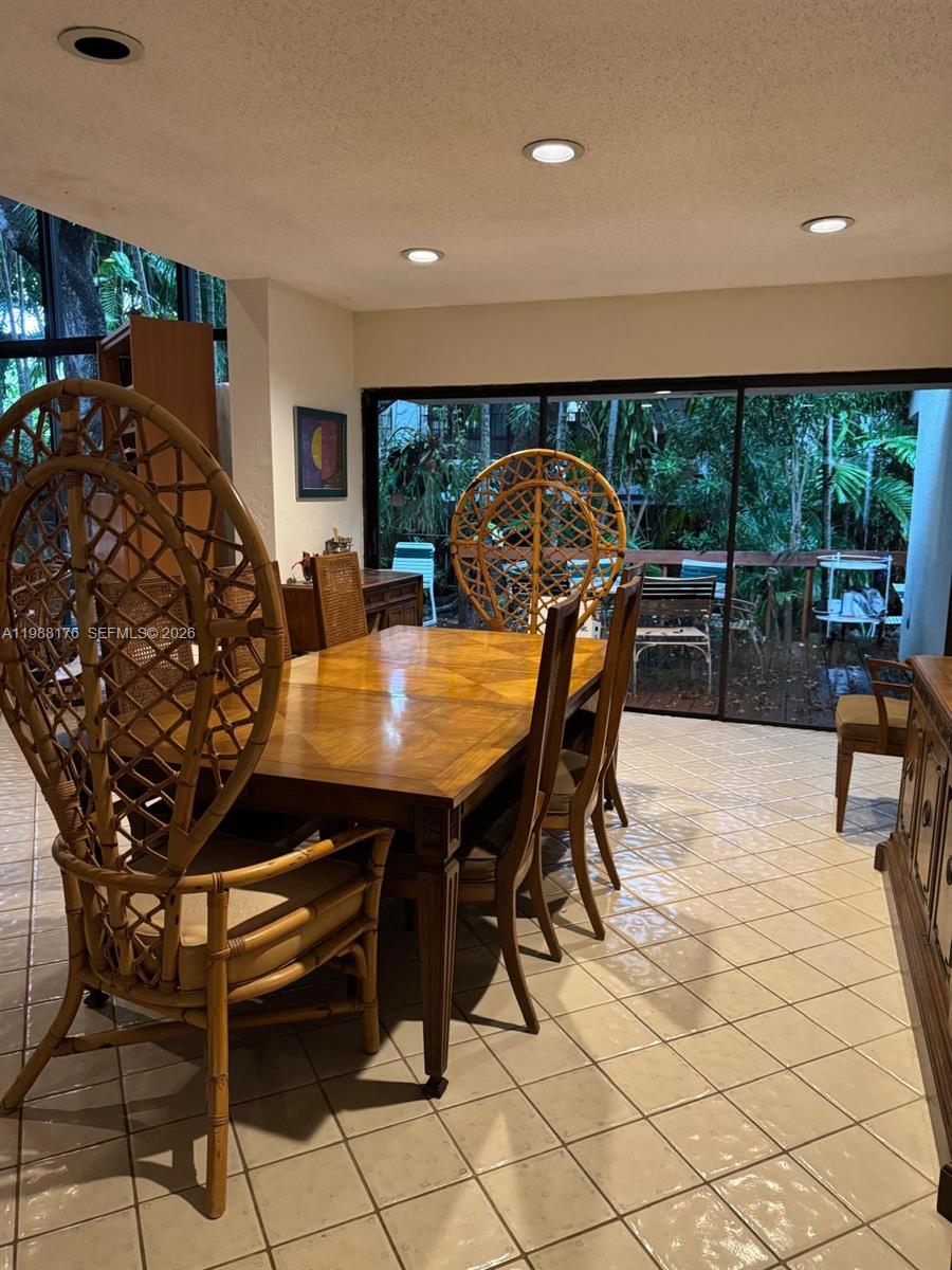 1753 Nocatee Dr Miami, FL 33133