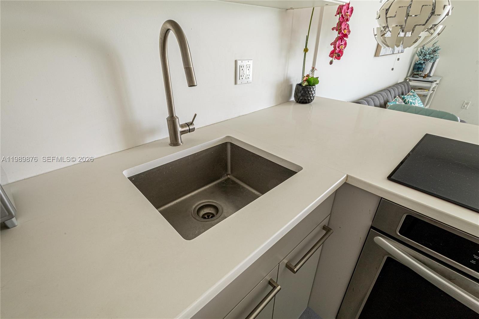 1035 West Ave #PH02 Miami Beach, FL 33139