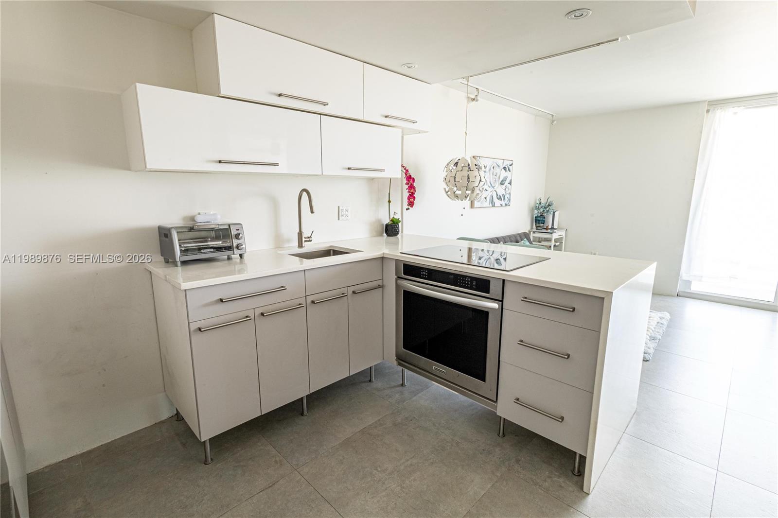 1035 West Ave #PH02 Miami Beach, FL 33139