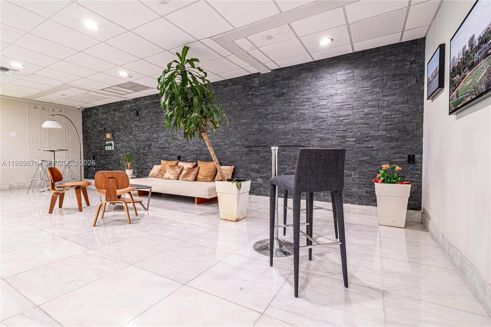 1035 West Ave #PH02 Miami Beach, FL 33139