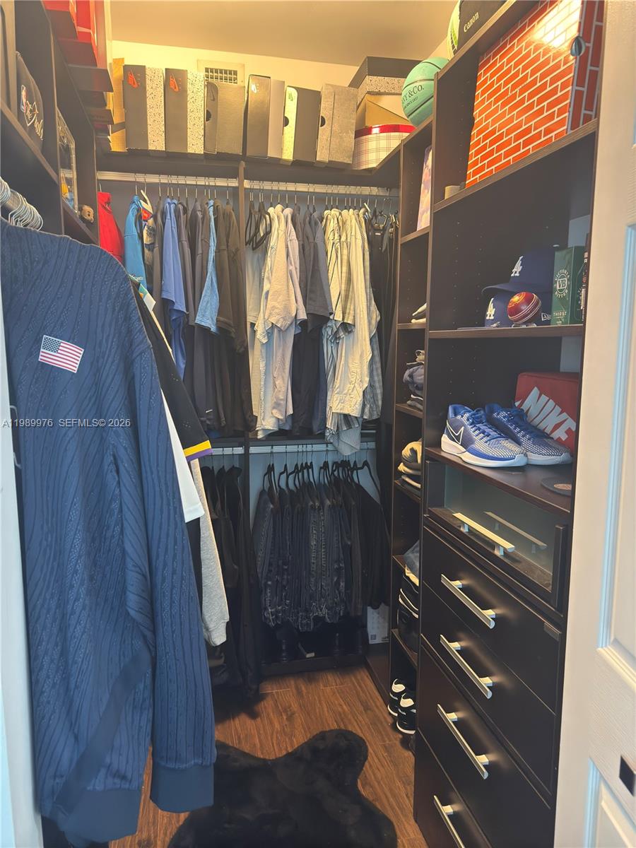 image Cite on the Bay East10