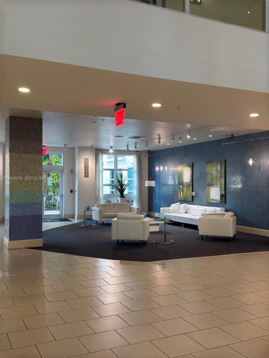 image Cite on the Bay East17