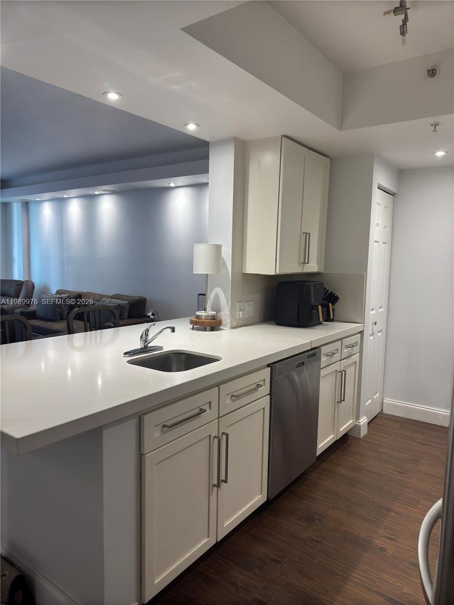 image Cite on the Bay East1