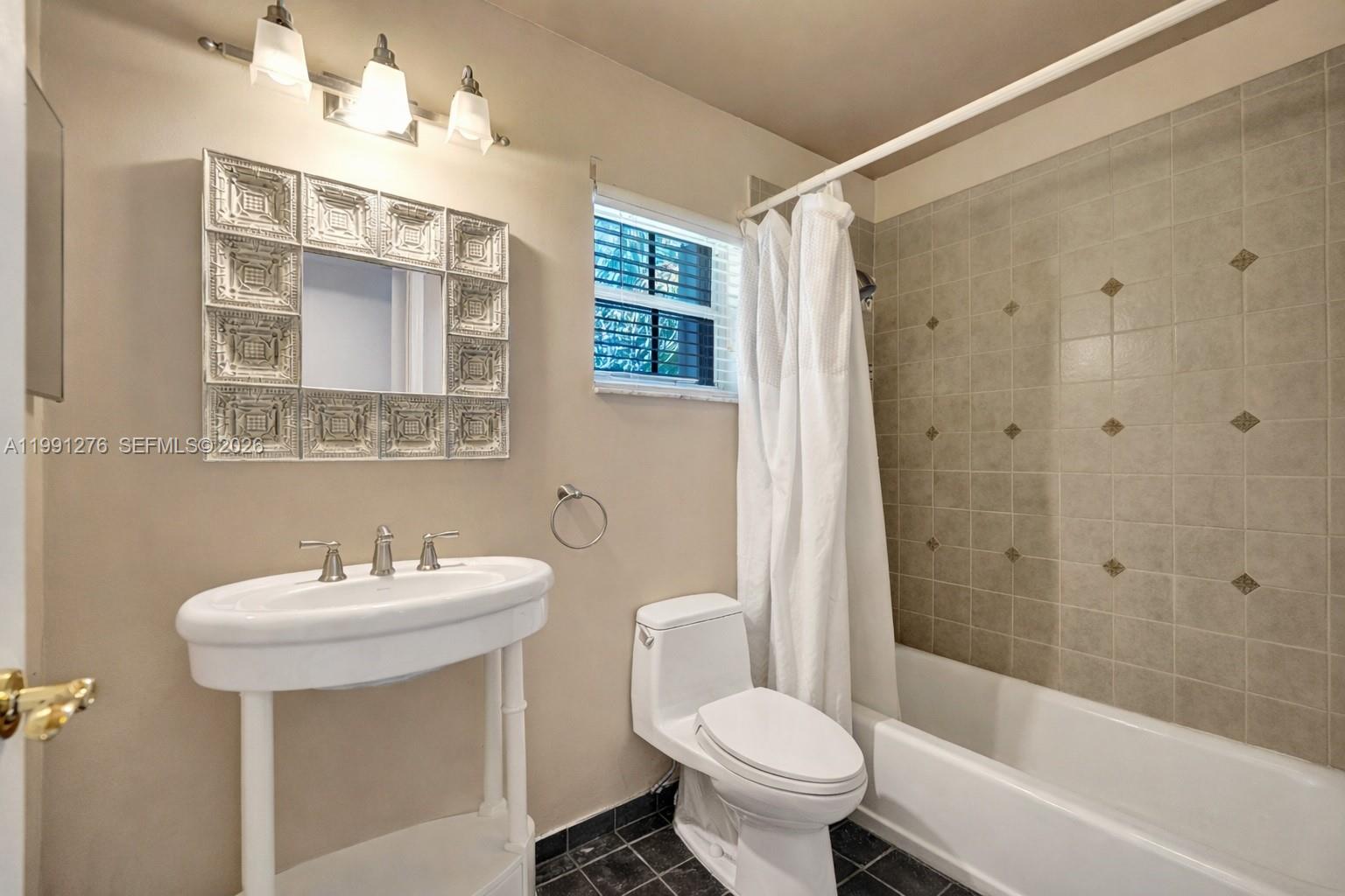 1080 Briar Rdg Rd Weston, FL 33327