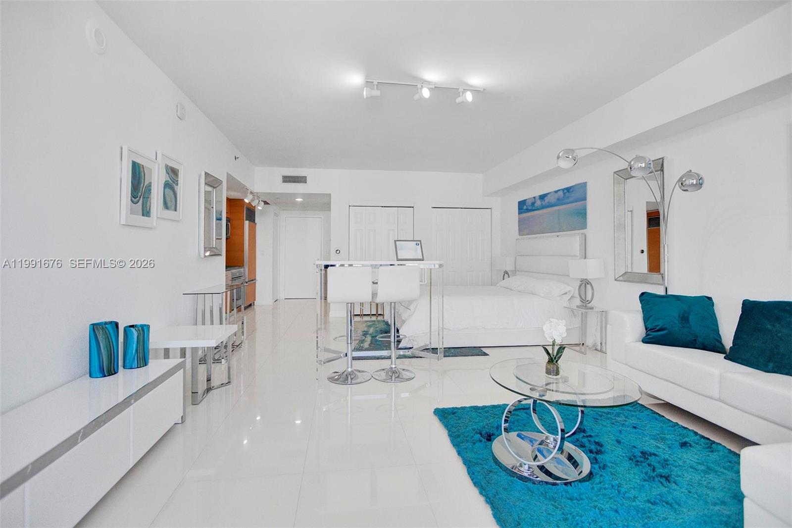 475 Brickell Ave #5010 Miami, FL 33131