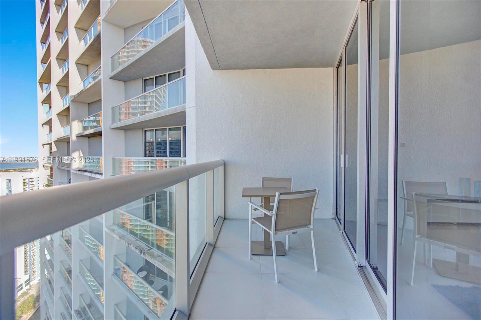 475 Brickell Ave #5010 Miami, FL 33131