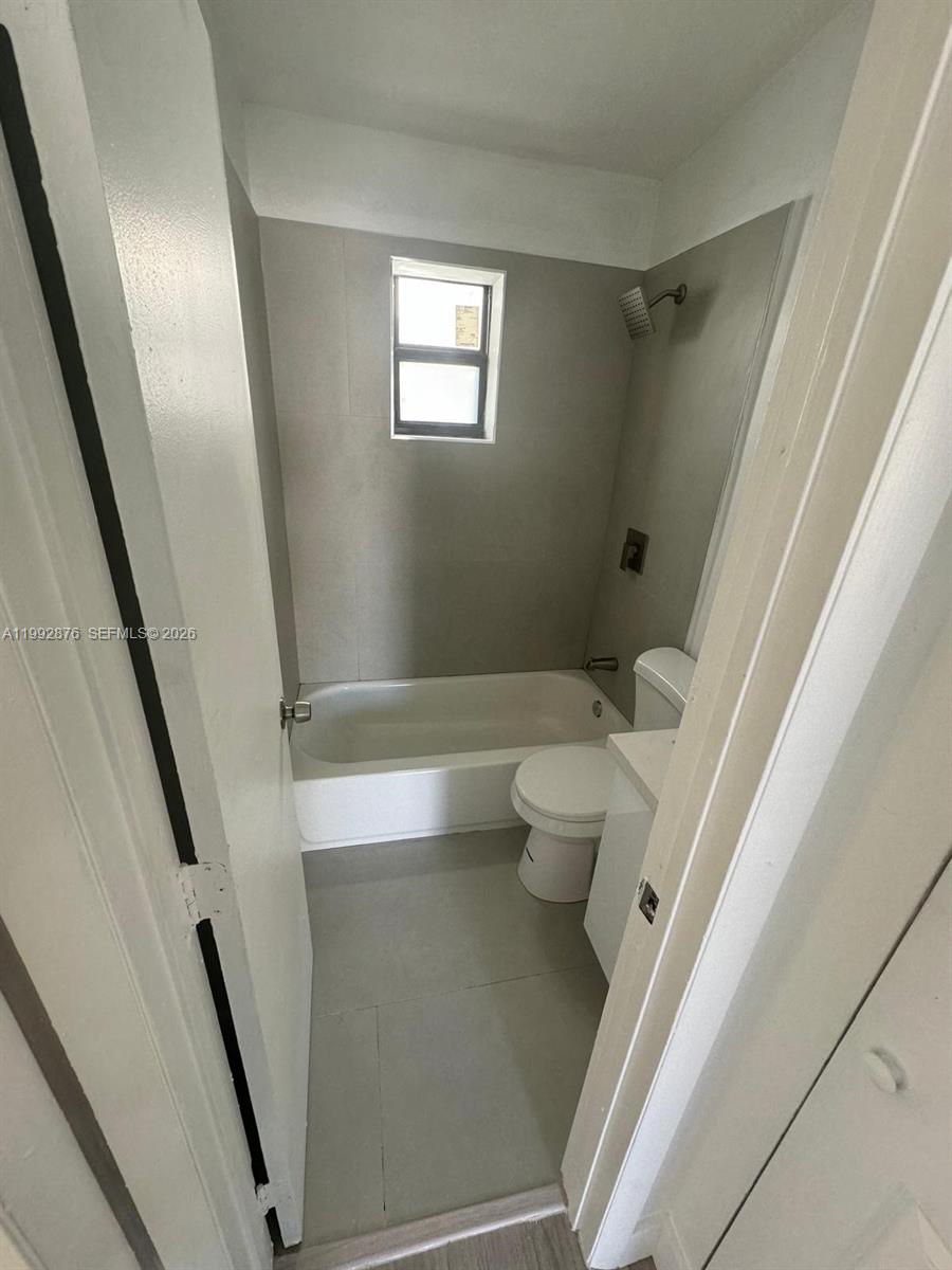 2005 Ali Baba Ave Opa Locka, FL 33054