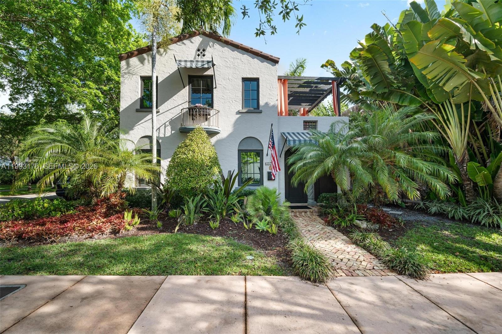 447 Giralda Ave Coral Gables, FL 33134