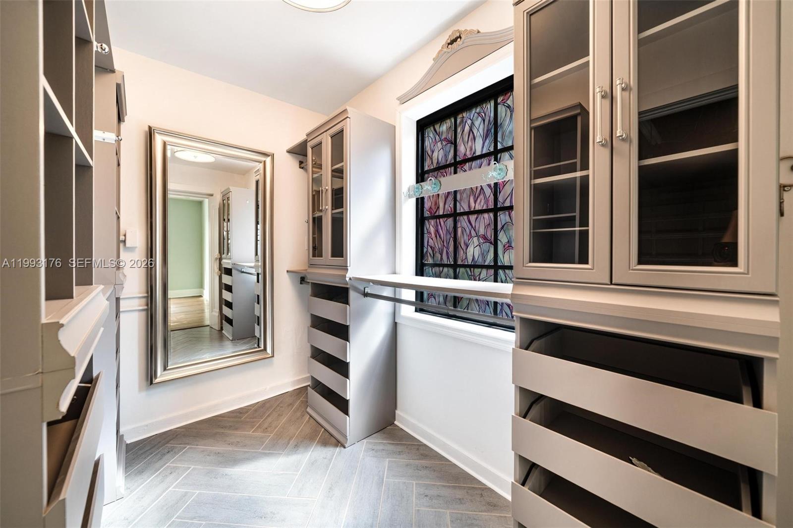 447 Giralda Ave Coral Gables, FL 33134