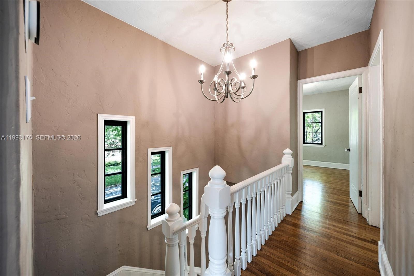 447 Giralda Ave Coral Gables, FL 33134