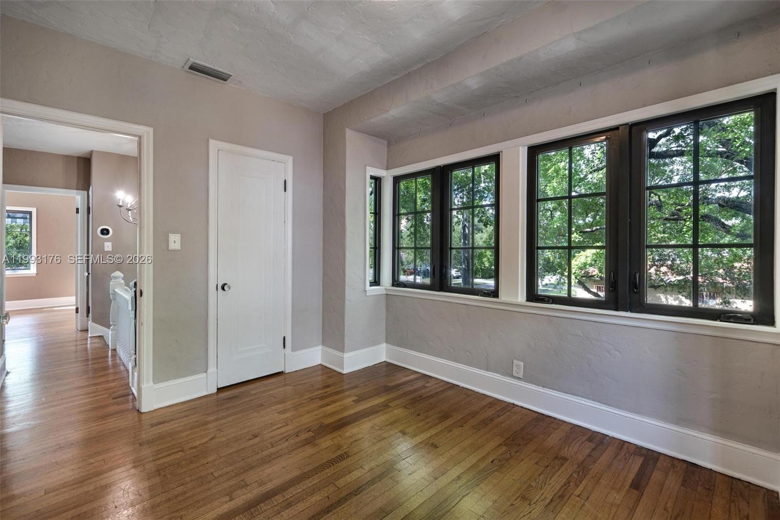 447 Giralda Ave Coral Gables, FL 33134