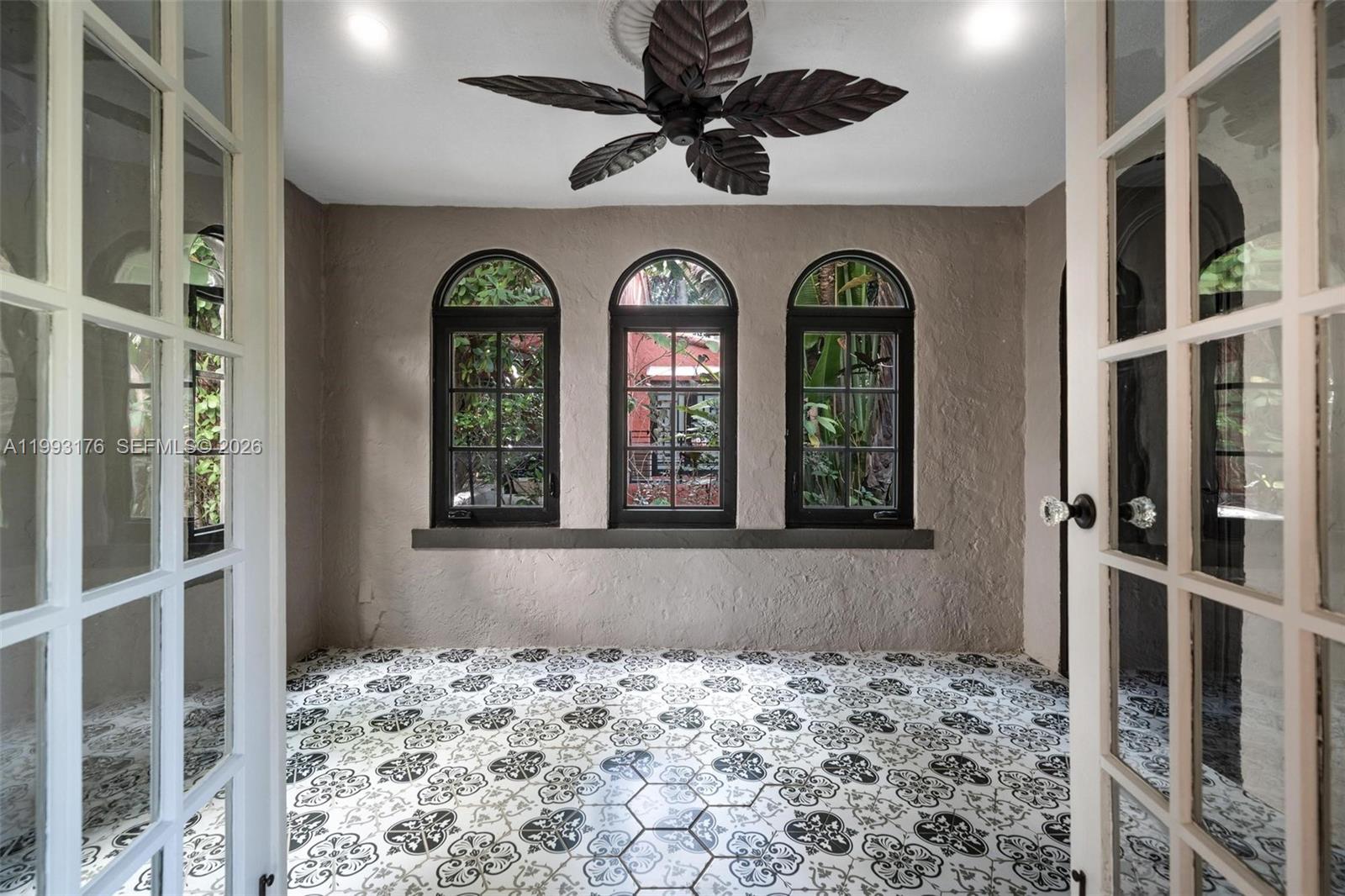 447 Giralda Ave Coral Gables, FL 33134