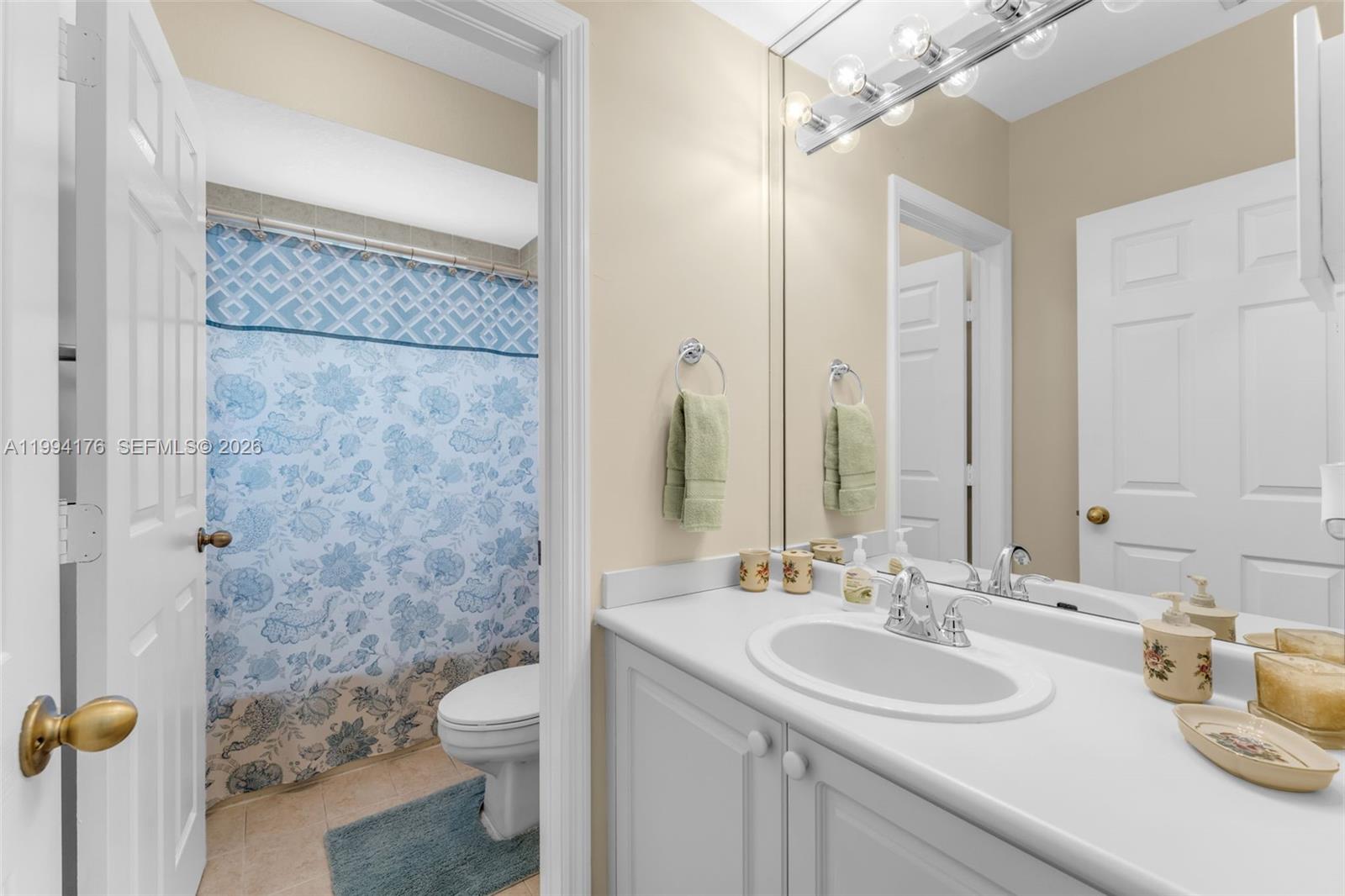 6502 SW 157th Ct Miami, FL 33193