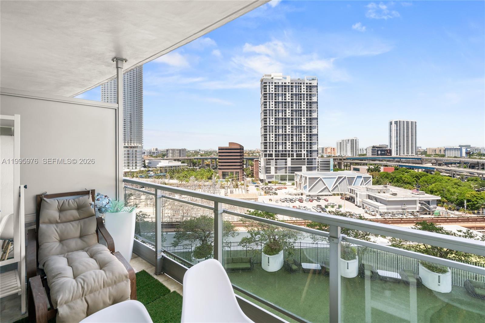 image The Ivy at Riverfront27