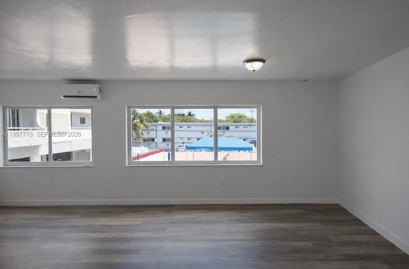 7271 Gary Ave #26 Miami Beach, FL 33141