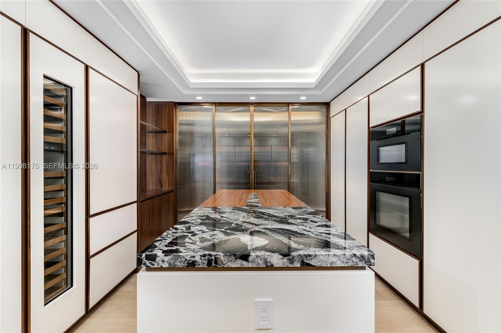 7445 Fisher Is Dr #7445 Miami Beach, FL 33109