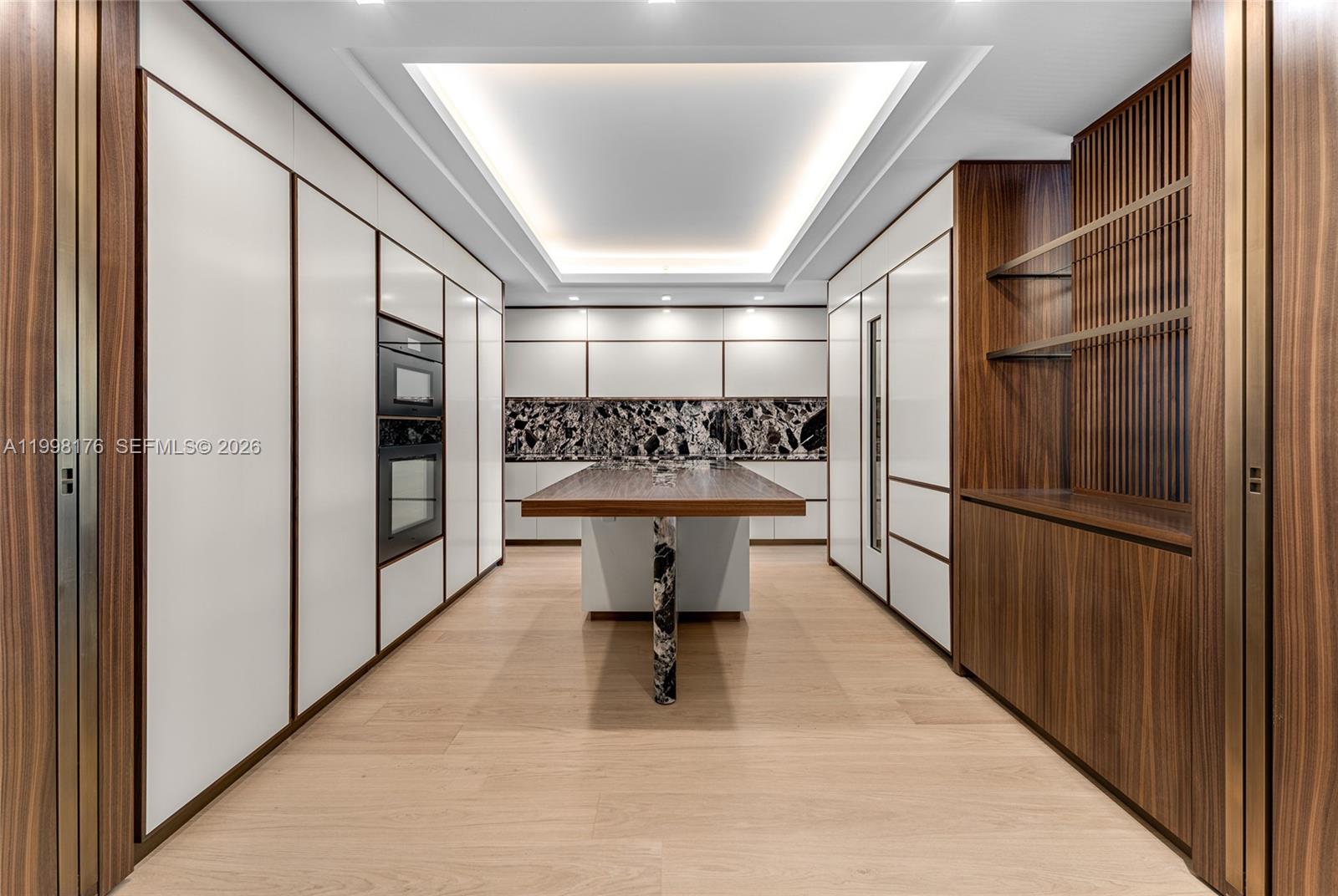 7445 Fisher Is Dr #7445 Miami Beach, FL 33109