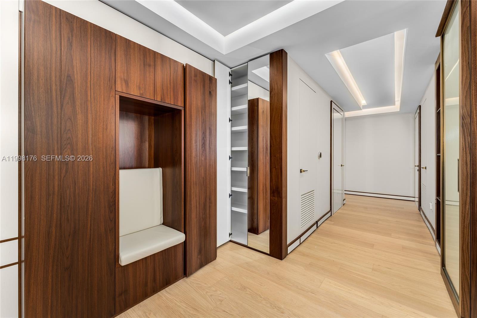 7445 Fisher Is Dr #7445 Miami Beach, FL 33109