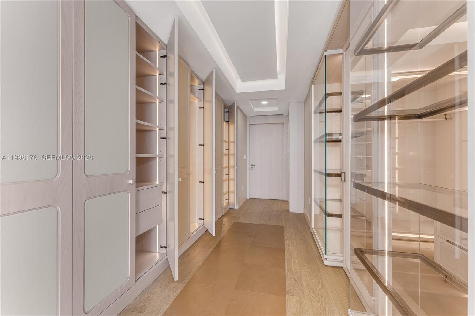 7445 Fisher Is Dr #7445 Miami Beach, FL 33109